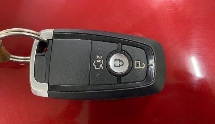 2018 Ford Figo Aspire TITANIUM 1.2 PETROL, Petrol, Manual, 45,715 km, Key Close Up