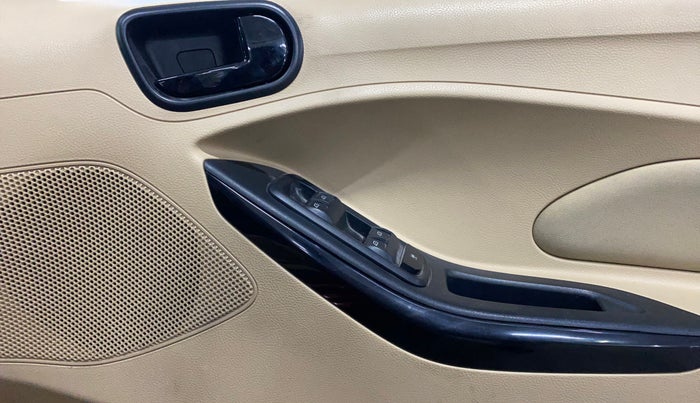 2018 Ford Figo Aspire TITANIUM 1.2 PETROL, Petrol, Manual, 45,715 km, Driver Side Door Panels Control