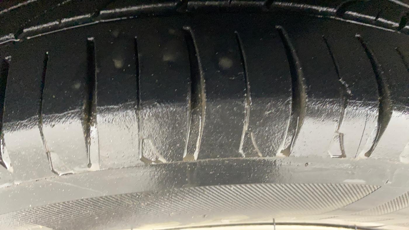 2016 Tata Zest XT PETROL, Petrol, Manual, 81,657 km, Left Front Tyre Tread