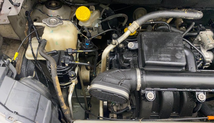 2024 Renault TRIBER RXZ, Petrol, Manual, 51,144 km, Engine View - Right