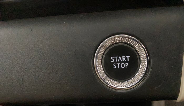 2024 Renault TRIBER RXZ, Petrol, Manual, 51,144 km, Keyless Start/ Stop Button