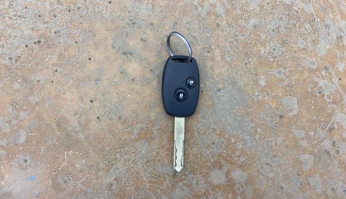 2013 Honda Brio S MT, Petrol, Manual, 96,095 km, Key Close Up