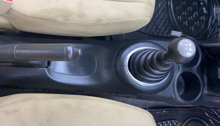 2013 Honda Brio S MT, Petrol, Manual, 96,095 km, Gear Lever