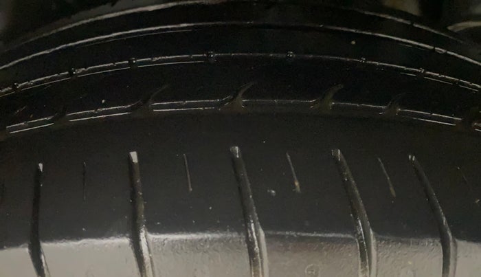 2019 Hyundai Creta EX 1.4 DIESEL, Diesel, Manual, 64,450 km, Left Rear Tyre Tread