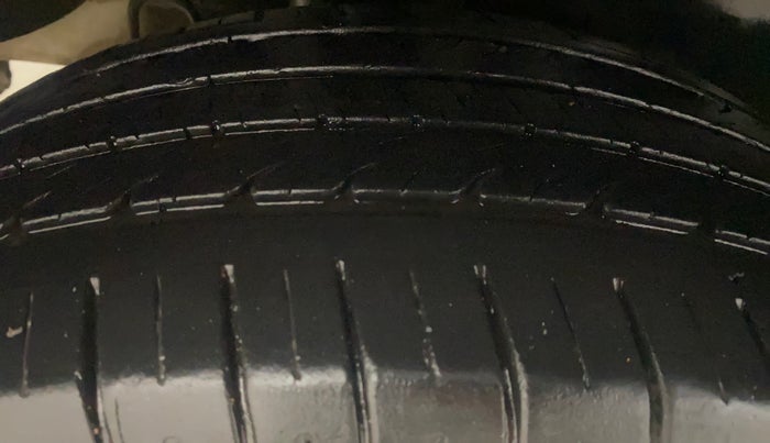 2019 Hyundai Creta EX 1.4 DIESEL, Diesel, Manual, 64,450 km, Right Rear Tyre Tread