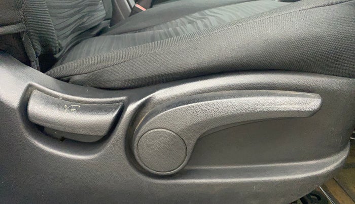 2019 Hyundai Creta EX 1.4 DIESEL, Diesel, Manual, 64,450 km, Driver Side Adjustment Panel