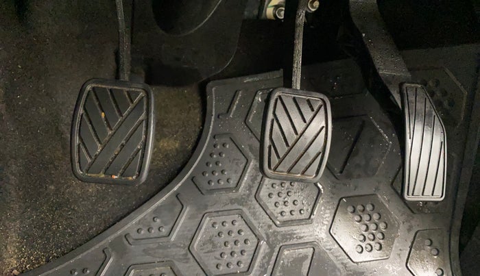 2023 Maruti Alto K10 VXI, Petrol, Manual, 4,942 km, Pedals