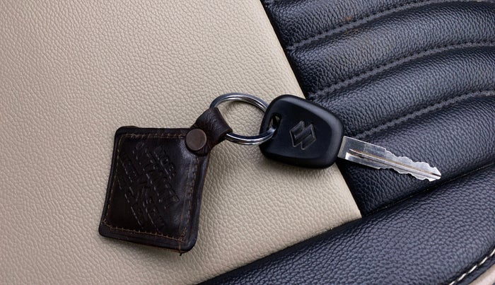 2023 Maruti Alto K10 VXI, Petrol, Manual, 4,942 km, Key Close Up