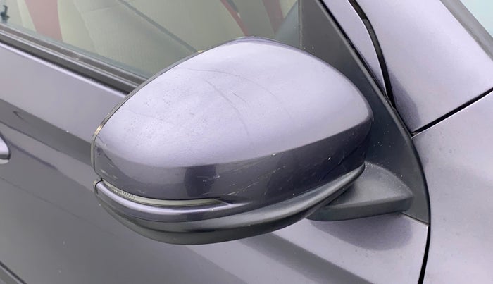 2018 Honda Amaze 1.2L I-VTEC S AT, Petrol, Automatic, 53,734 km, Right rear-view mirror - Mirror motor not working