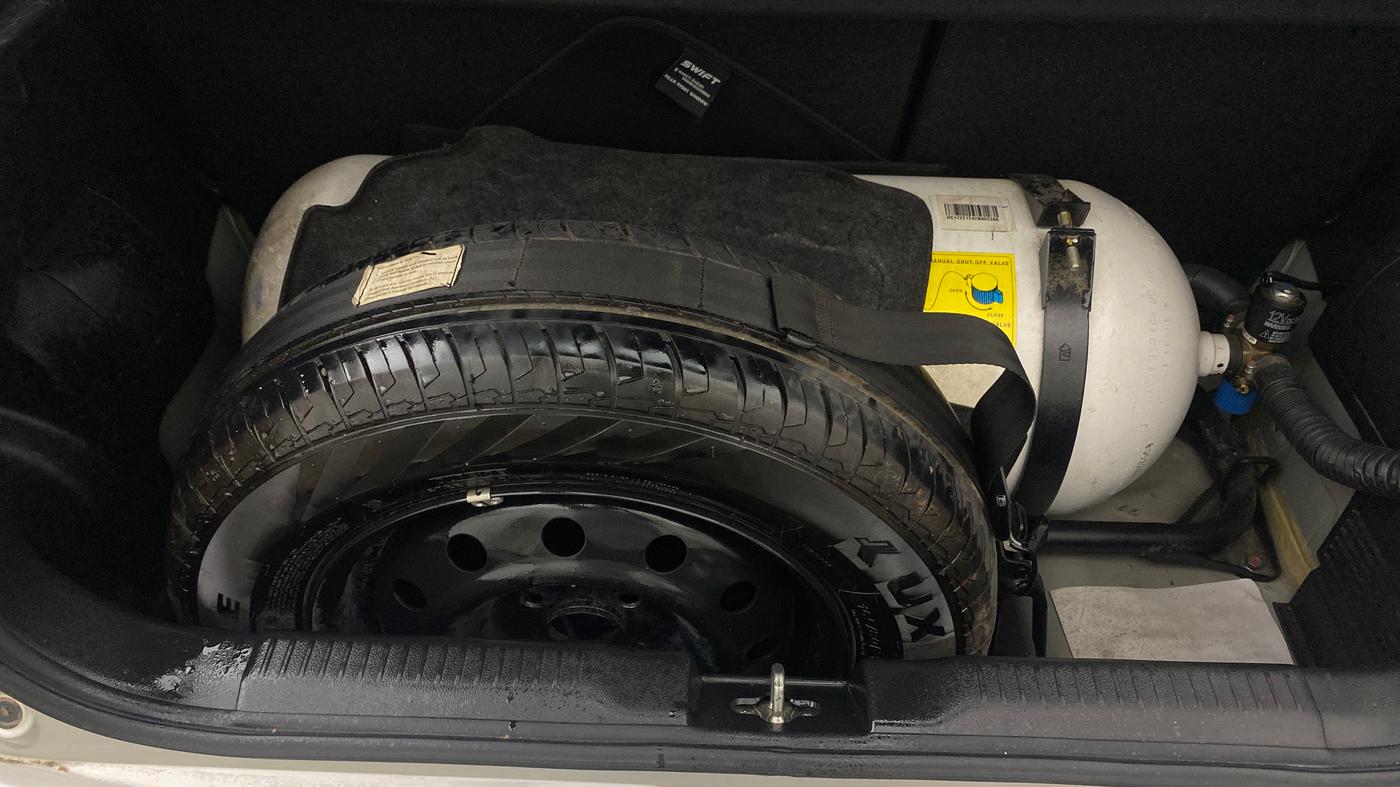 2023 Maruti Swift VXI CNG, CNG, Manual, 91,940 km, Boot Inside
