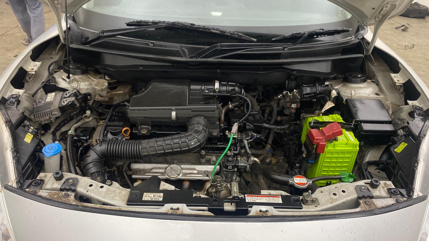 2023 Maruti Swift VXI CNG, CNG, Manual, 91,940 km, Engine View