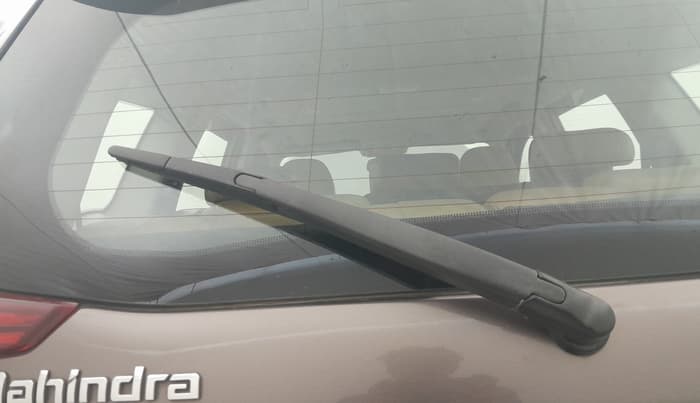 2018 Mahindra XUV500 W11 AT, Diesel, Automatic, 61,563 km, Rear Wiper