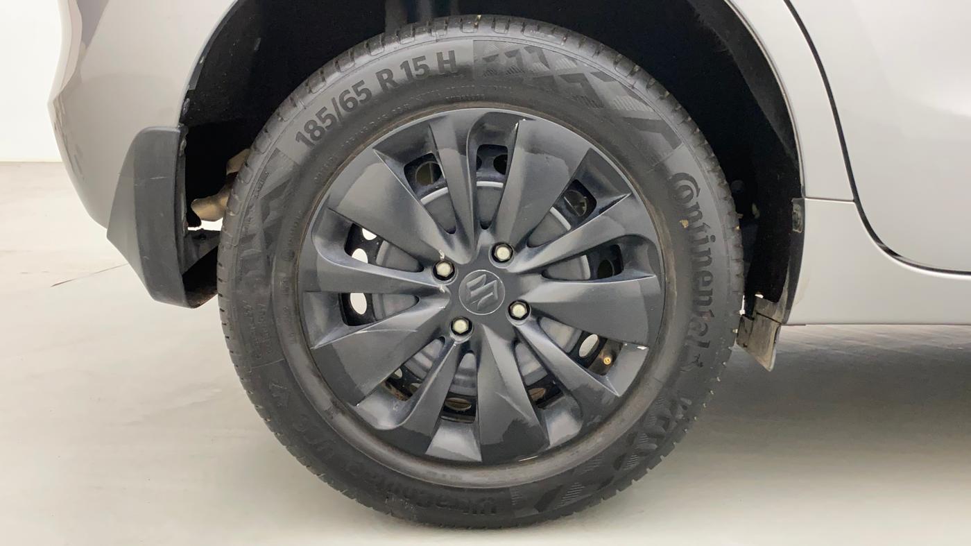 2017 Maruti Baleno DELTA CVT PETROL 1.2, Petrol, Automatic, 38,775 km, Right Rear Wheel