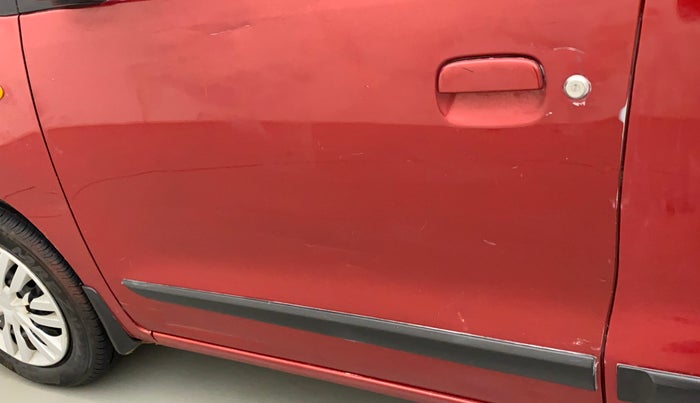 2014 Maruti Wagon R 1.0 VXI, Petrol, Manual, 79,204 km, Front passenger door - Minor scratches