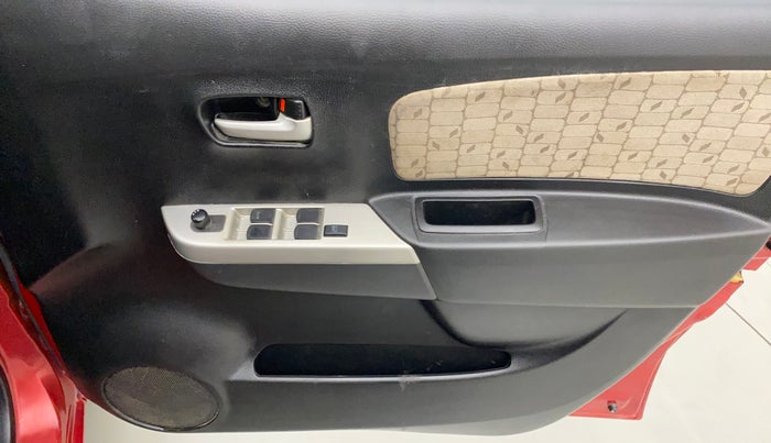 2014 Maruti Wagon R 1.0 VXI, Petrol, Manual, 79,204 km, Driver Side Door Panels Control