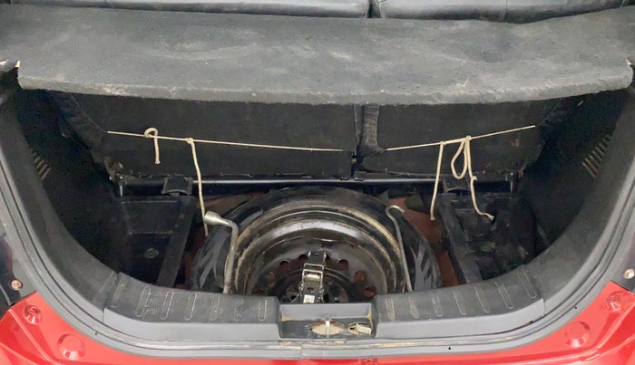 2014 Maruti Wagon R 1.0 VXI, Petrol, Manual, 79,204 km, Boot Inside