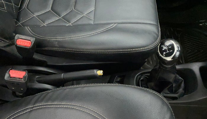 2014 Maruti Wagon R 1.0 VXI, Petrol, Manual, 79,204 km, Gear Lever