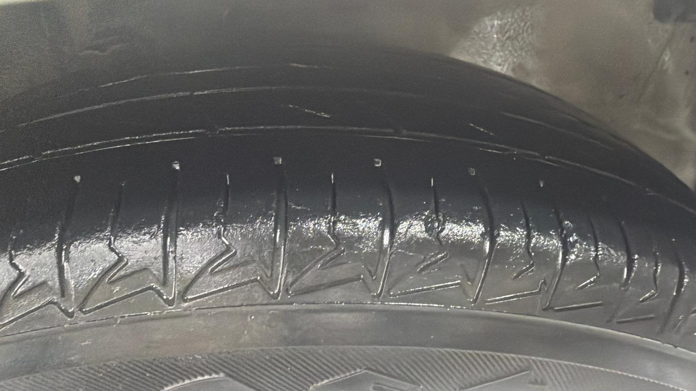 2018 Maruti Alto K10 LXI, Petrol, Manual, 43,248 km, Right Front Tyre Tread