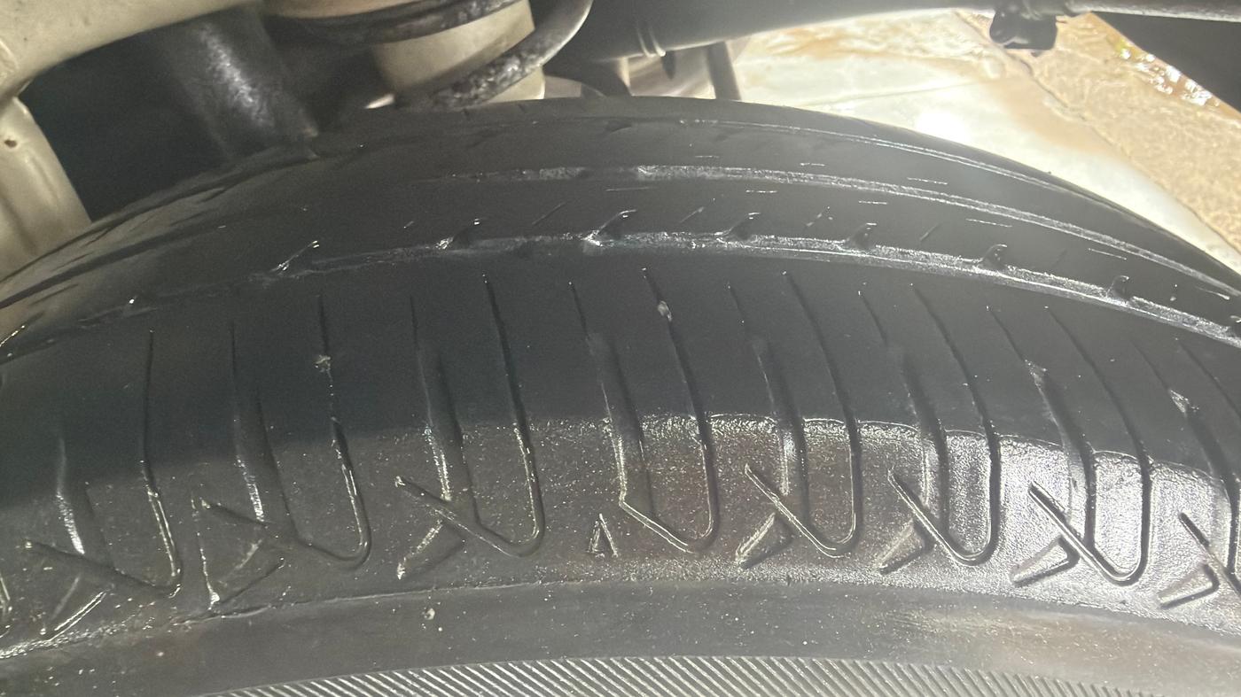 2018 Maruti Alto K10 LXI, Petrol, Manual, 43,248 km, Left Rear Tyre Tread