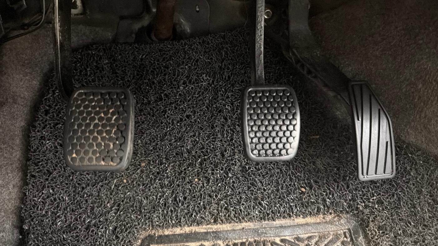 2018 Maruti Alto K10 LXI, Petrol, Manual, 43,248 km, Pedals