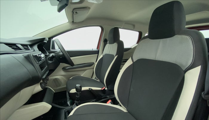 2020 Renault TRIBER RXE MT PETROL, Petrol, Manual, 7,008 km, Right Side Front Door Cabin