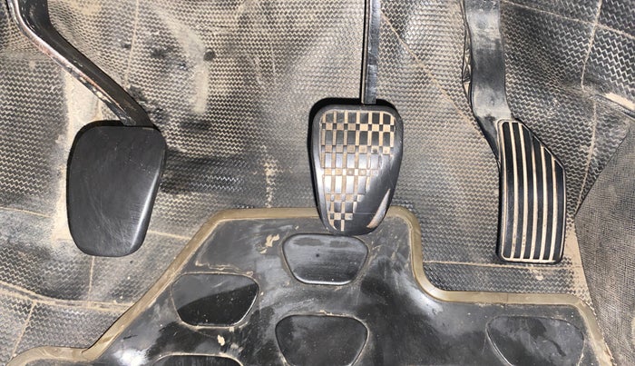 2017 Tata NEXON XZ PLUS DIESEL, Diesel, Manual, 75,307 km, Pedals