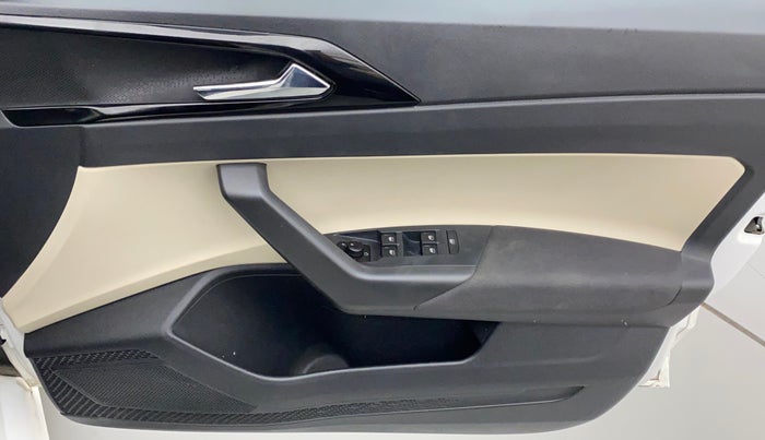 2022 Skoda SLAVIA AMBITION 1.0L TSI AT, Petrol, Automatic, 23,405 km, Driver Side Door Panels Control