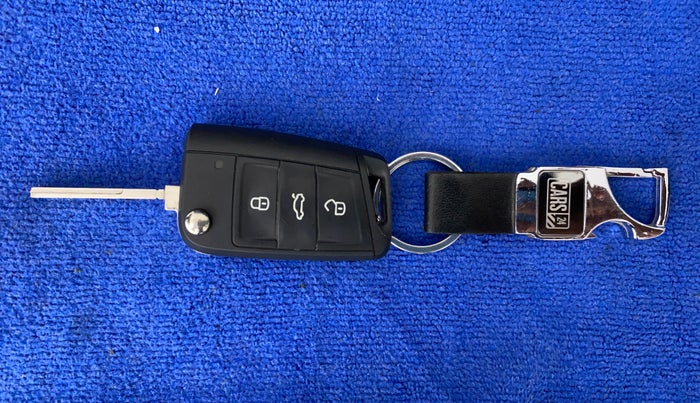 2022 Skoda SLAVIA AMBITION 1.0L TSI AT, Petrol, Automatic, 23,405 km, Key Close Up