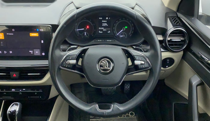 2022 Skoda SLAVIA AMBITION 1.0L TSI AT, Petrol, Automatic, 23,405 km, Steering Wheel Close Up