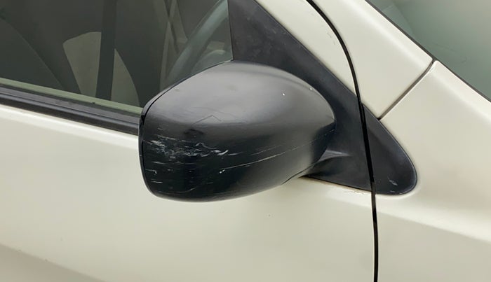 2017 Maruti Celerio VXI, Petrol, Manual, 1,18,591 km, Right rear-view mirror - Minor scratches