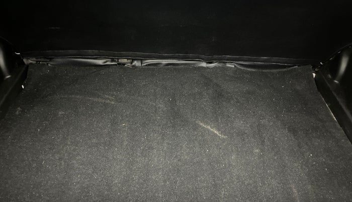 2018 Maruti Swift VXI, Petrol, Manual, 49,669 km, Boot Inside