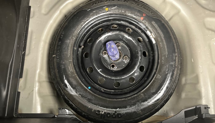 2018 Maruti Swift VXI, Petrol, Manual, 49,669 km, Spare Tyre