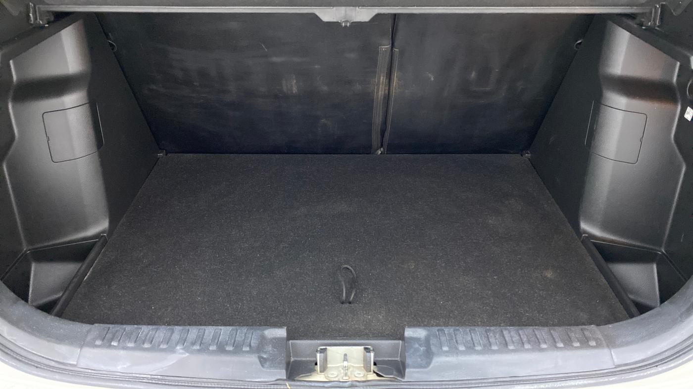 2018 Maruti Vitara Brezza ZDI + AMT, Diesel, Automatic, 89,994 km, Boot Inside