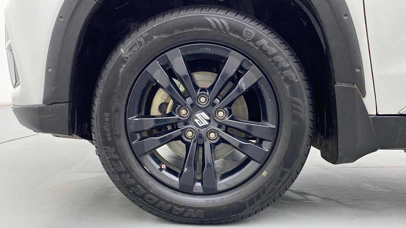2018 Maruti Vitara Brezza ZDI + AMT, Diesel, Automatic, 89,994 km, Left Front Wheel