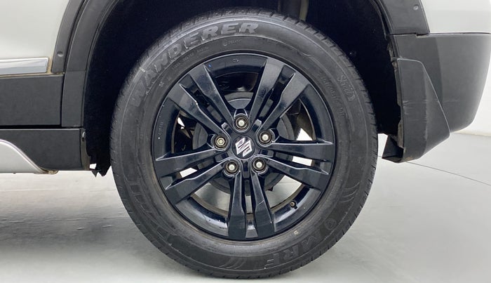 2018 Maruti Vitara Brezza ZDI + AMT, Diesel, Automatic, 89,994 km, Left Rear Wheel