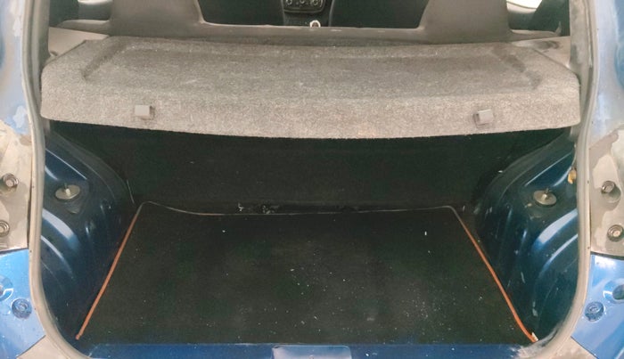 2017 Renault Kwid CLIMBER 1.0 AMT, Petrol, Automatic, 86,070 km, Boot Inside