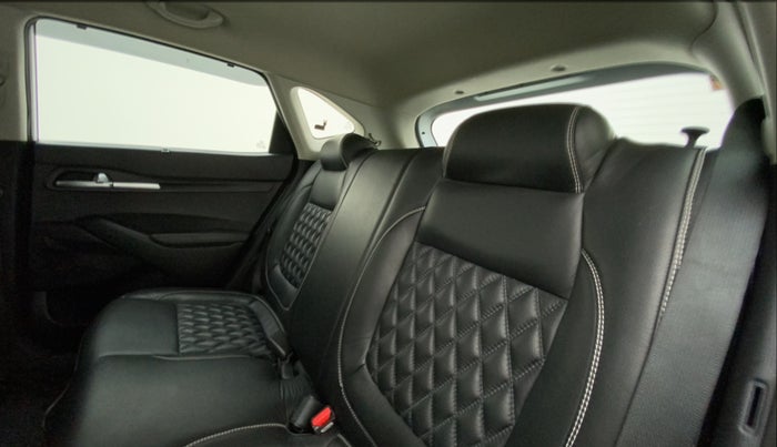 2020 KIA SELTOS HTK PLUS 1.5 DIESEL, Diesel, Manual, 51,658 km, Right Side Rear Door Cabin