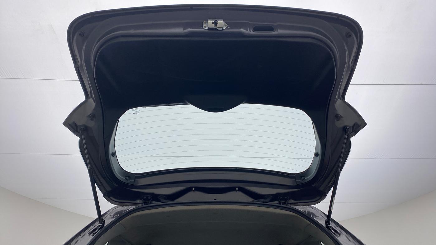 2017 Maruti S Cross ZETA 1.3, Diesel, Manual, 83,970 km, Boot Door Open