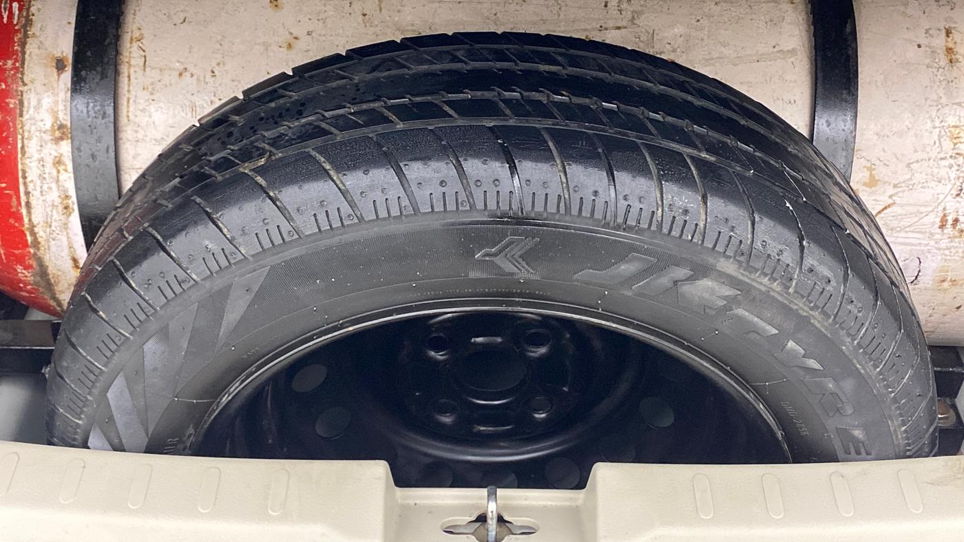 2019 Maruti Celerio ZXI, CNG, Manual, 50,436 km, Spare Tyre