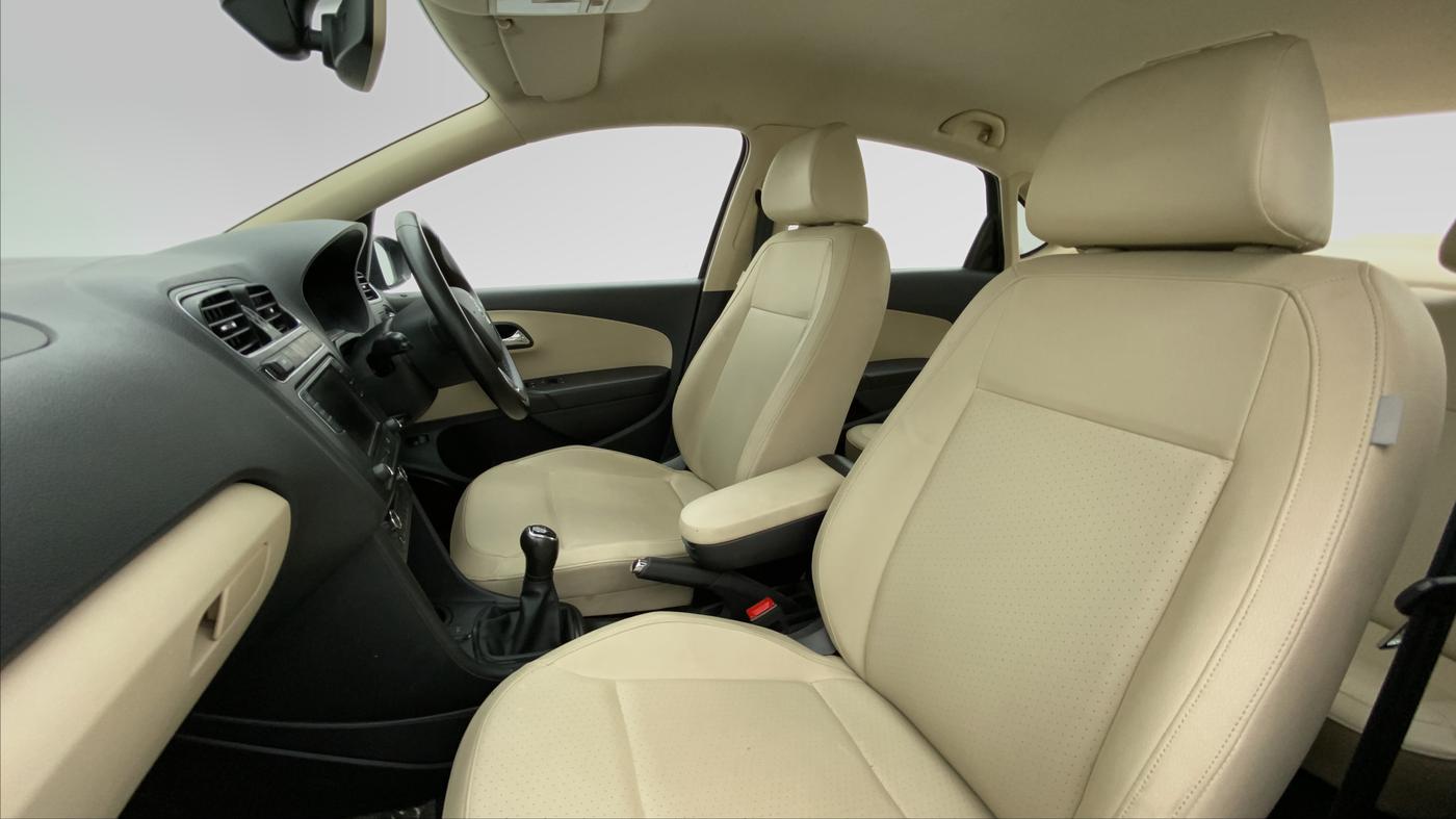 2019 Skoda Rapid STYLE 1.6 MPI MT, Petrol, Manual, 20,958 km, Right Side Front Door Cabin