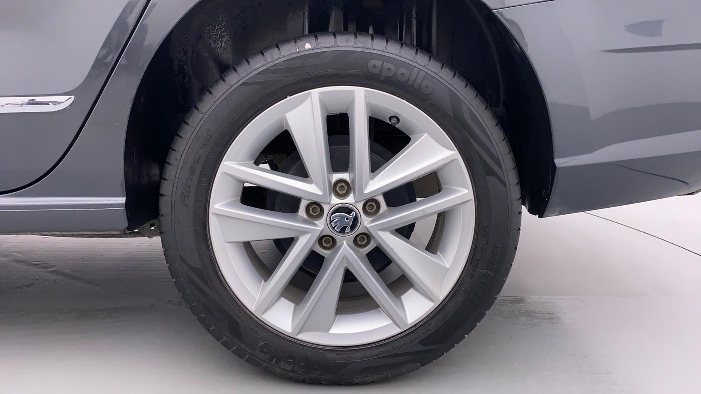 2019 Skoda Rapid STYLE 1.6 MPI MT, Petrol, Manual, 20,958 km, Left Rear Wheel