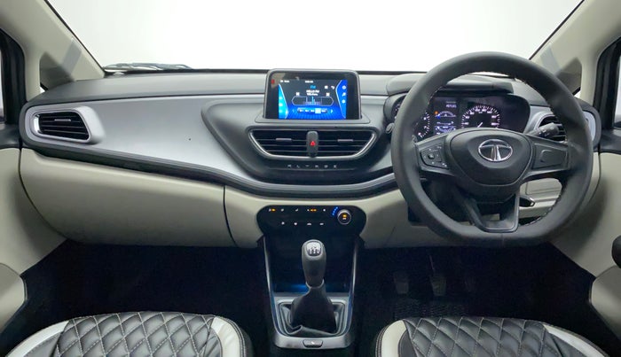 2022 Tata ALTROZ XM PLUS PETROL, Petrol, Manual, 8,051 km, Dashboard