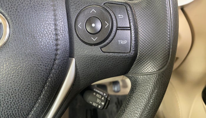 2018 Toyota YARIS V CVT, Petrol, Automatic, 59,425 km, Adaptive Cruise Control