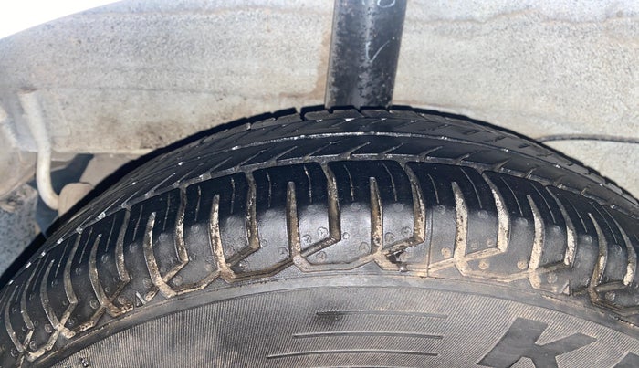 2019 Hyundai NEW SANTRO ERA, Petrol, Manual, 70,997 km, Right Rear Tyre Tread