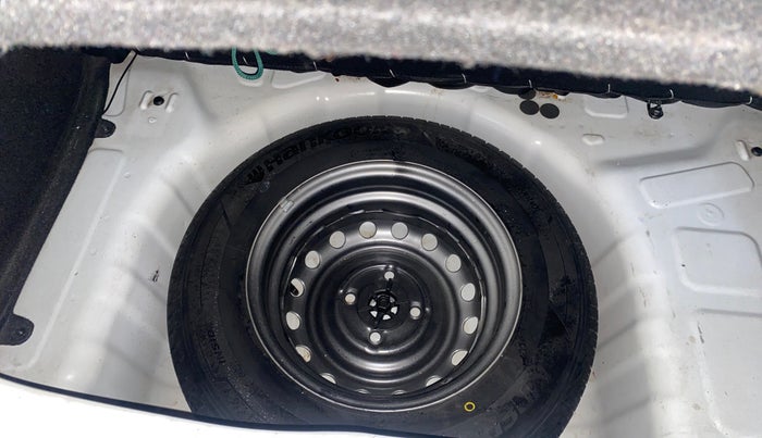 2019 Hyundai NEW SANTRO ERA, Petrol, Manual, 70,997 km, Spare Tyre