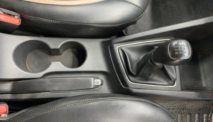 2016 Hyundai Elite i20 SPORTZ 1.2, Petrol, Manual, 90,124 km, Gear Lever
