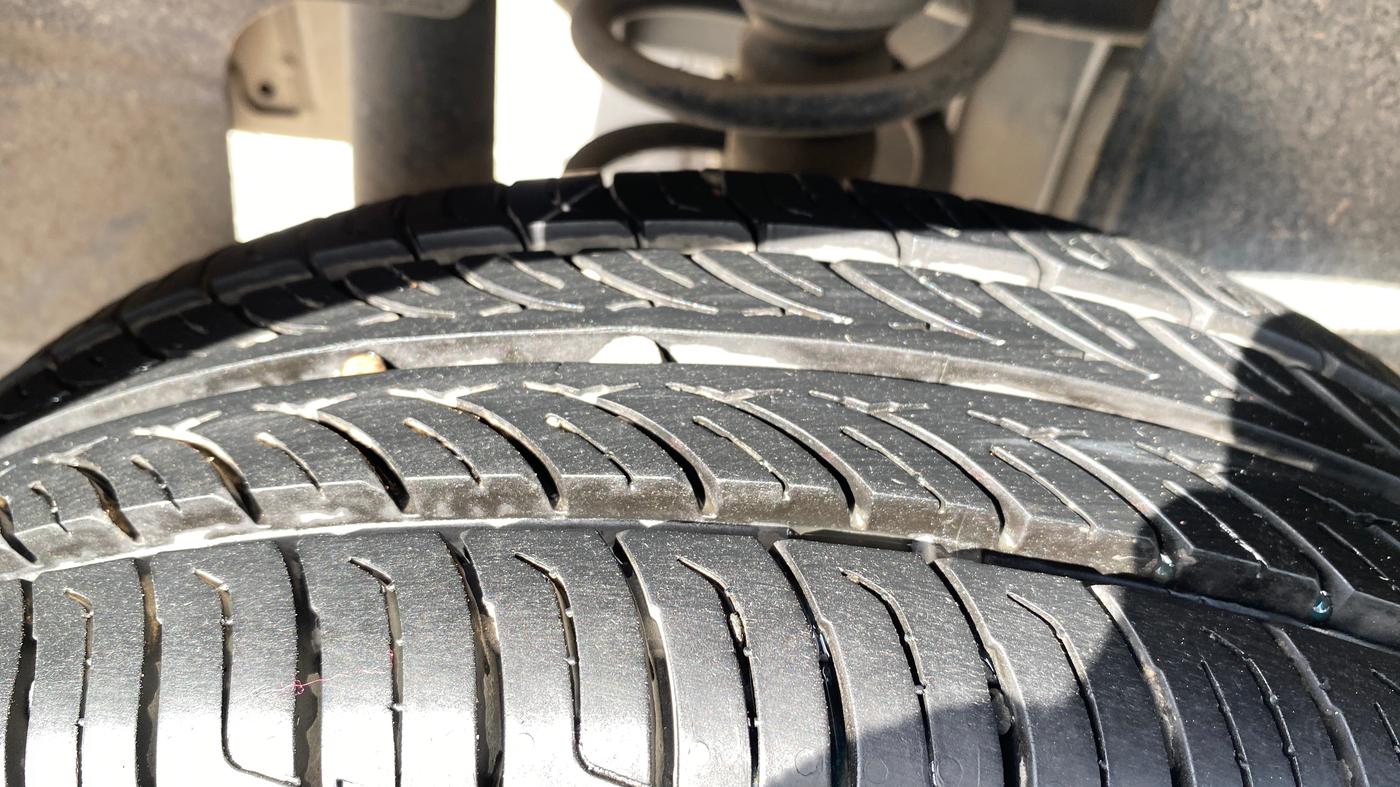 2017 Tata Nano TWIST XTA, Petrol, Automatic, 25,124 km, Right Rear Tyre Tread