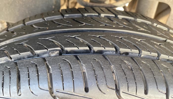 2017 Tata Nano TWIST XTA, Petrol, Automatic, 25,124 km, Left Rear Tyre Tread