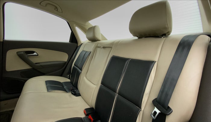 2011 Volkswagen Vento HIGHLINE PETROL, Petrol, Manual, 16,963 km, Right Side Rear Door Cabin