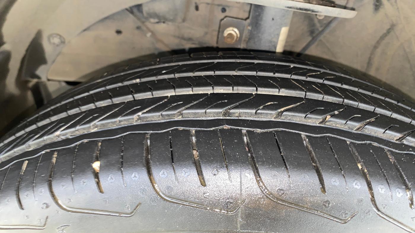 2024 Maruti FRONX DELTA 1.2 AGS, Petrol, Automatic, 2,582 km, Left Front Tyre Tread